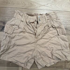 Women's Tan Cargo Shorts